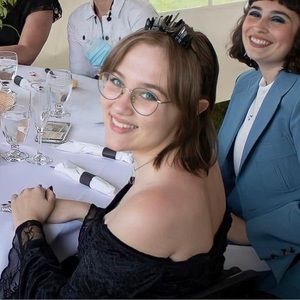 Meet your Posher, Jade